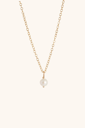 Belen pearl necklace - Valentina New York - 16" - dainty